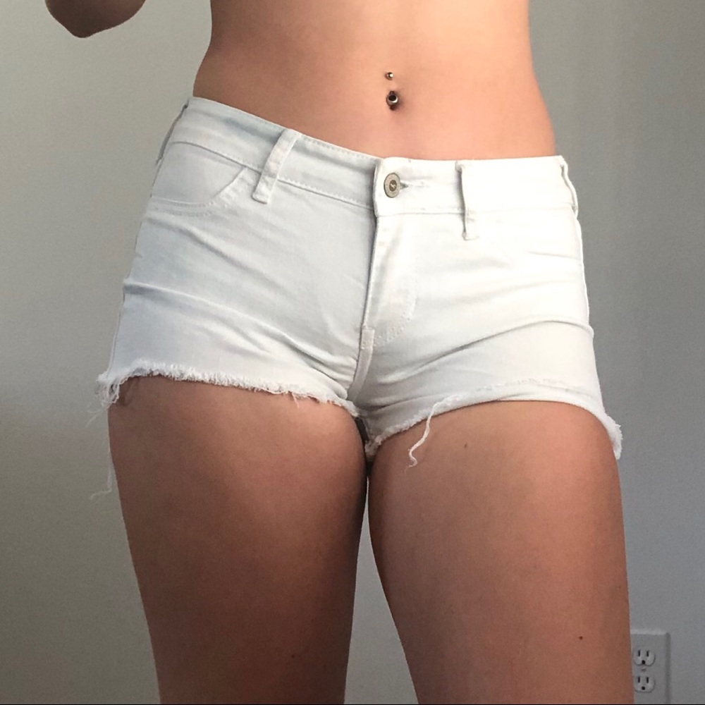 white jean shorts
